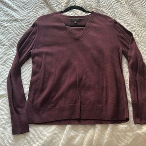 Banana republic v neck sweater